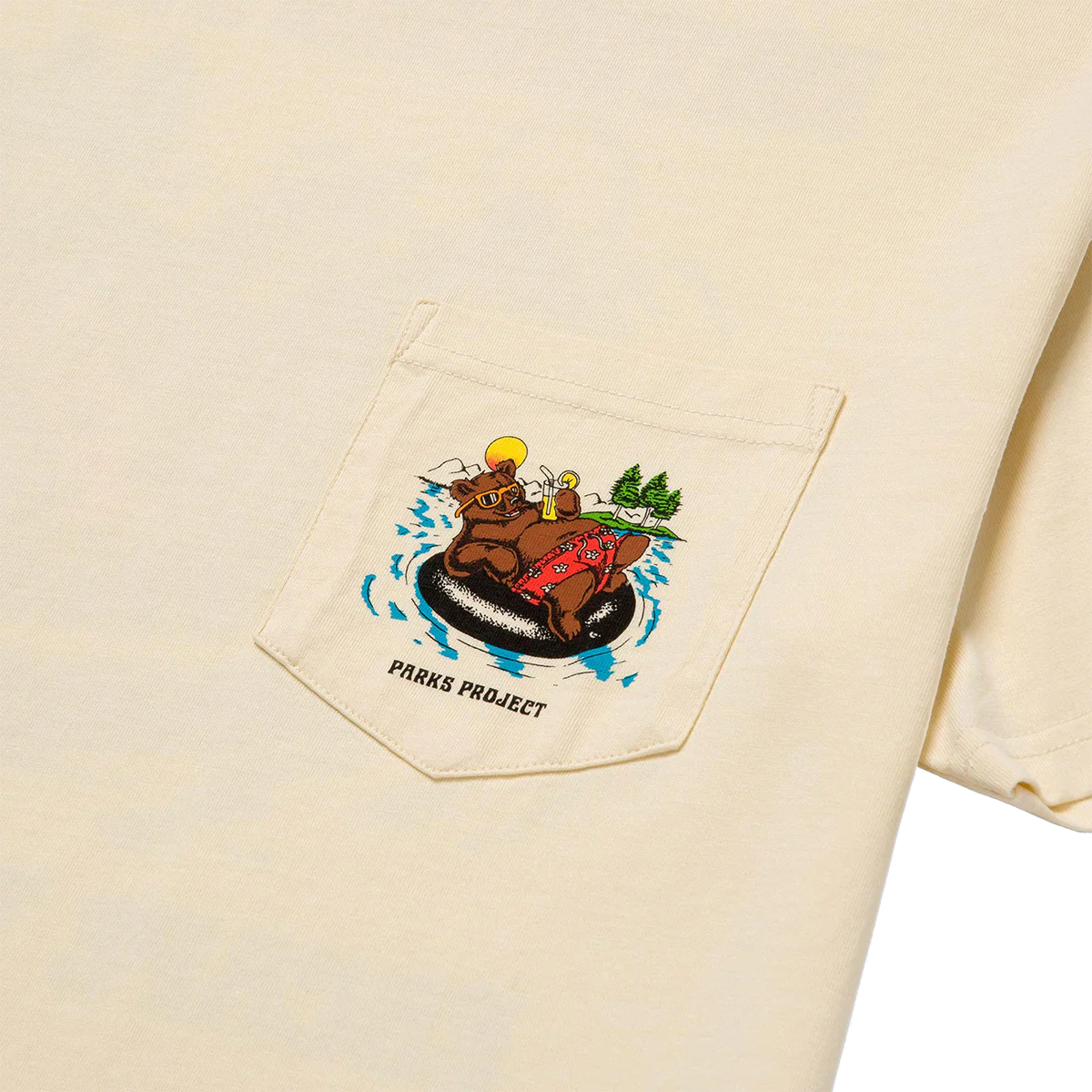 Men's Escape to Nature Bear Float Pocket Tee - Image 5