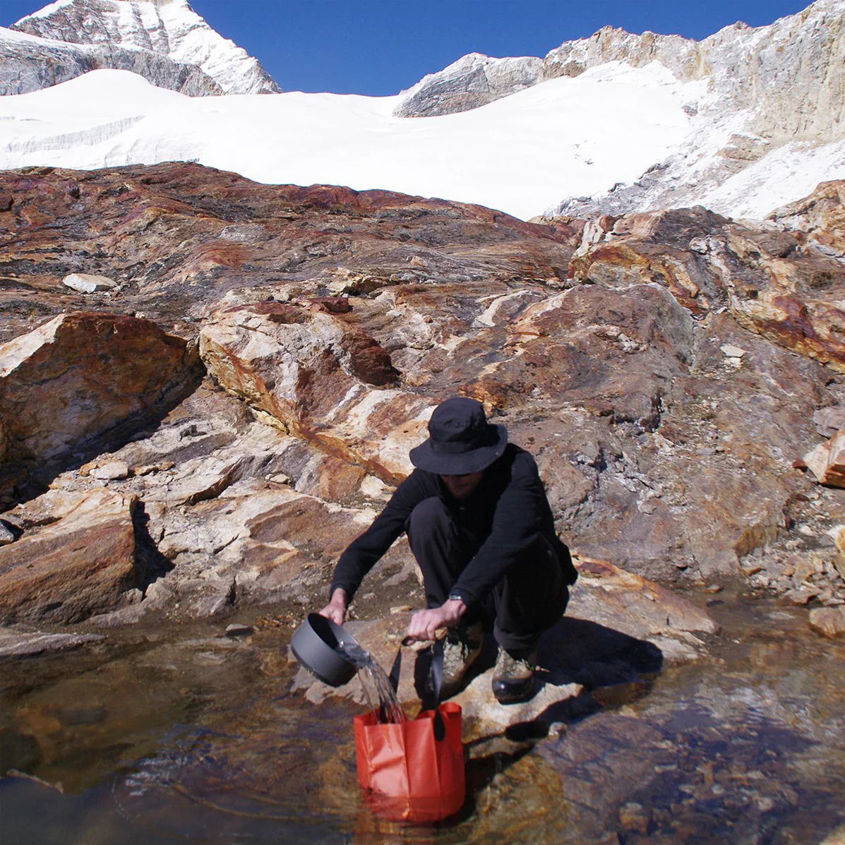 Folding Bucket 10L - Image 3