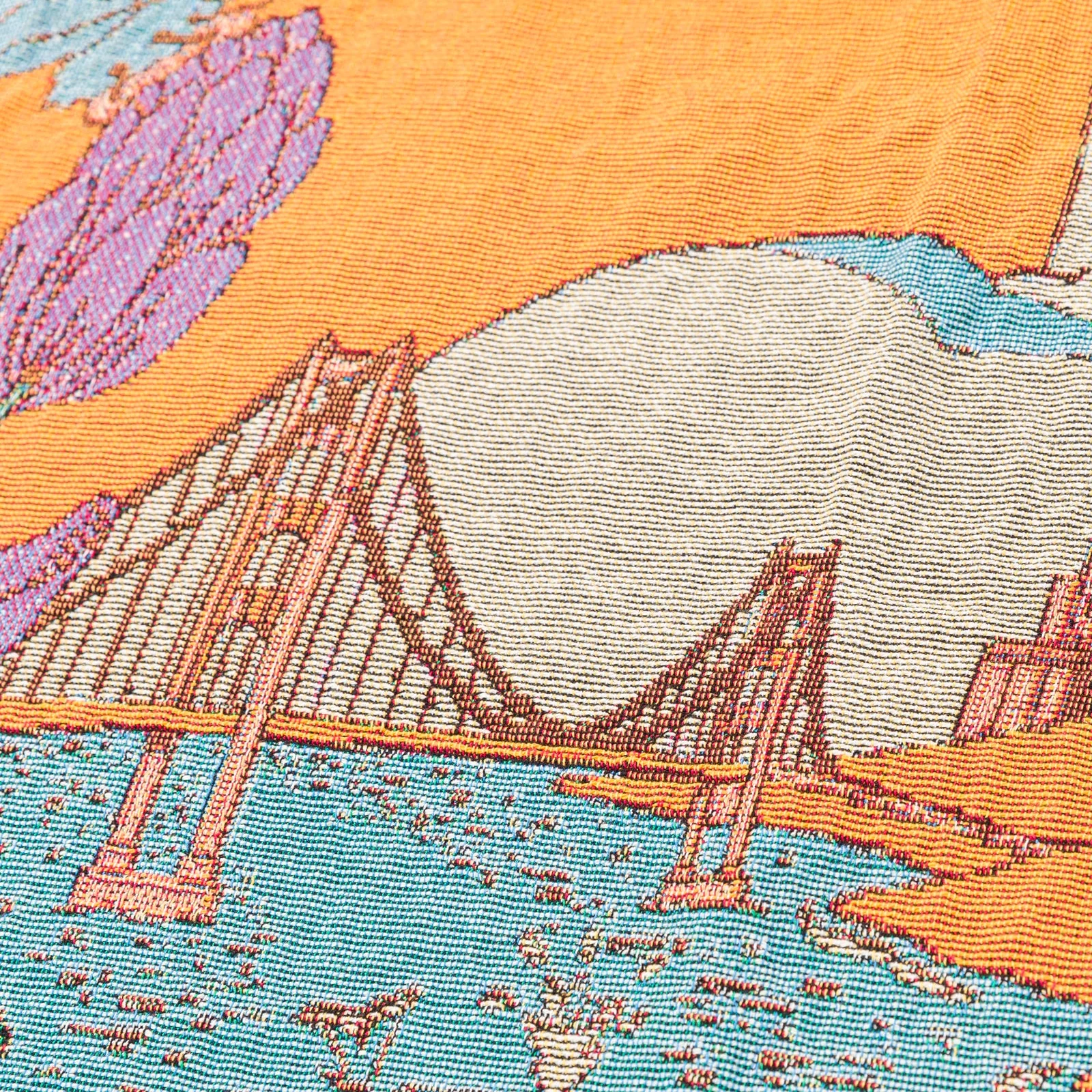 San Francisco Woven Blanket - Image 4