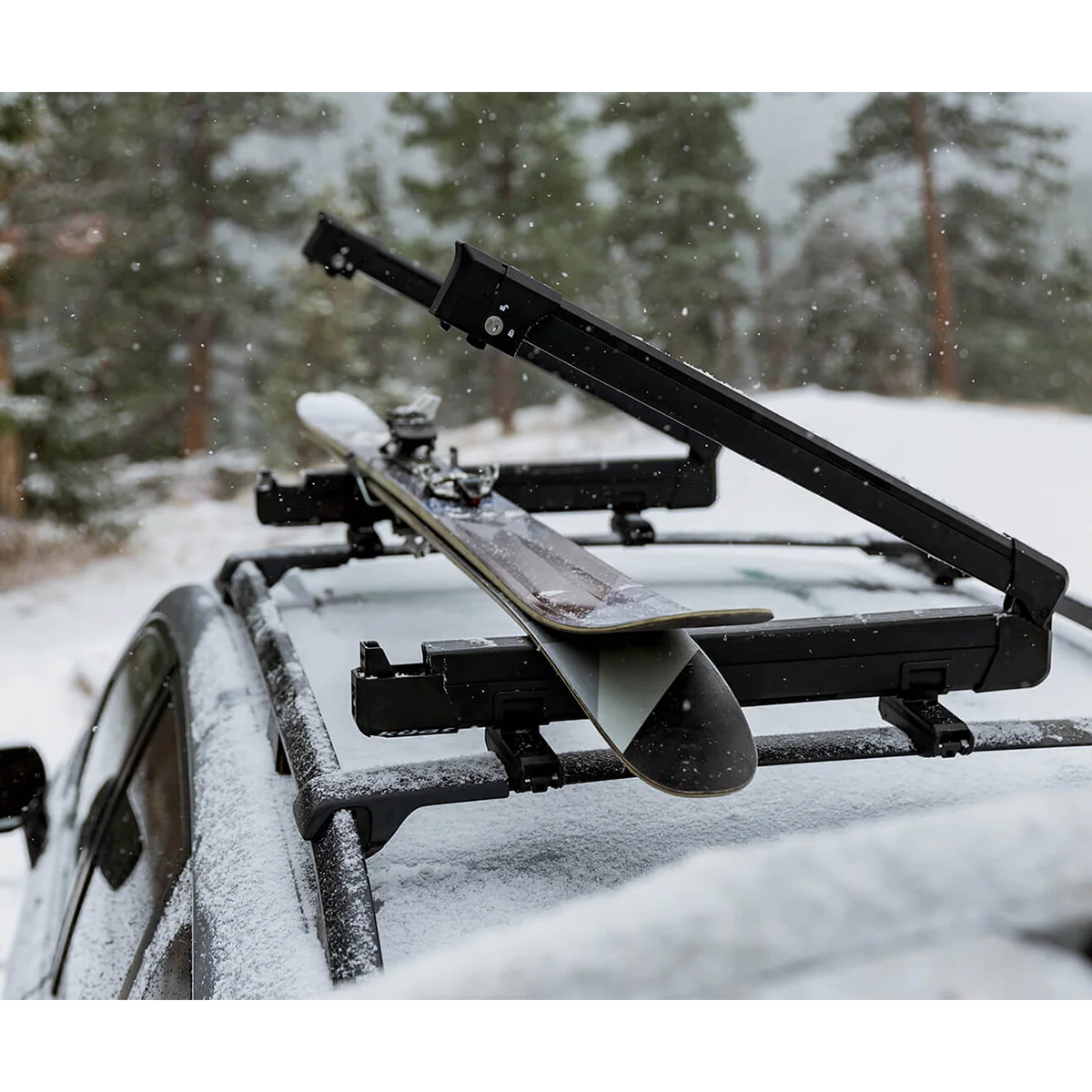 Switch 6 Ski Rack - Black - Image 4