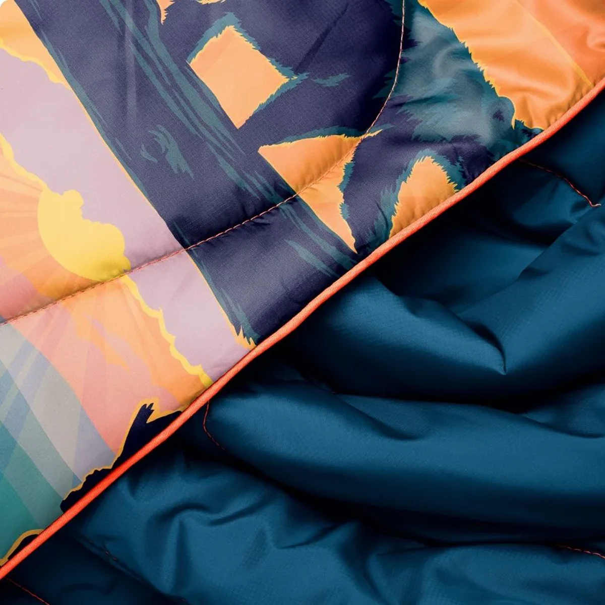 The Original Puffy National Park Blanket - Image 4