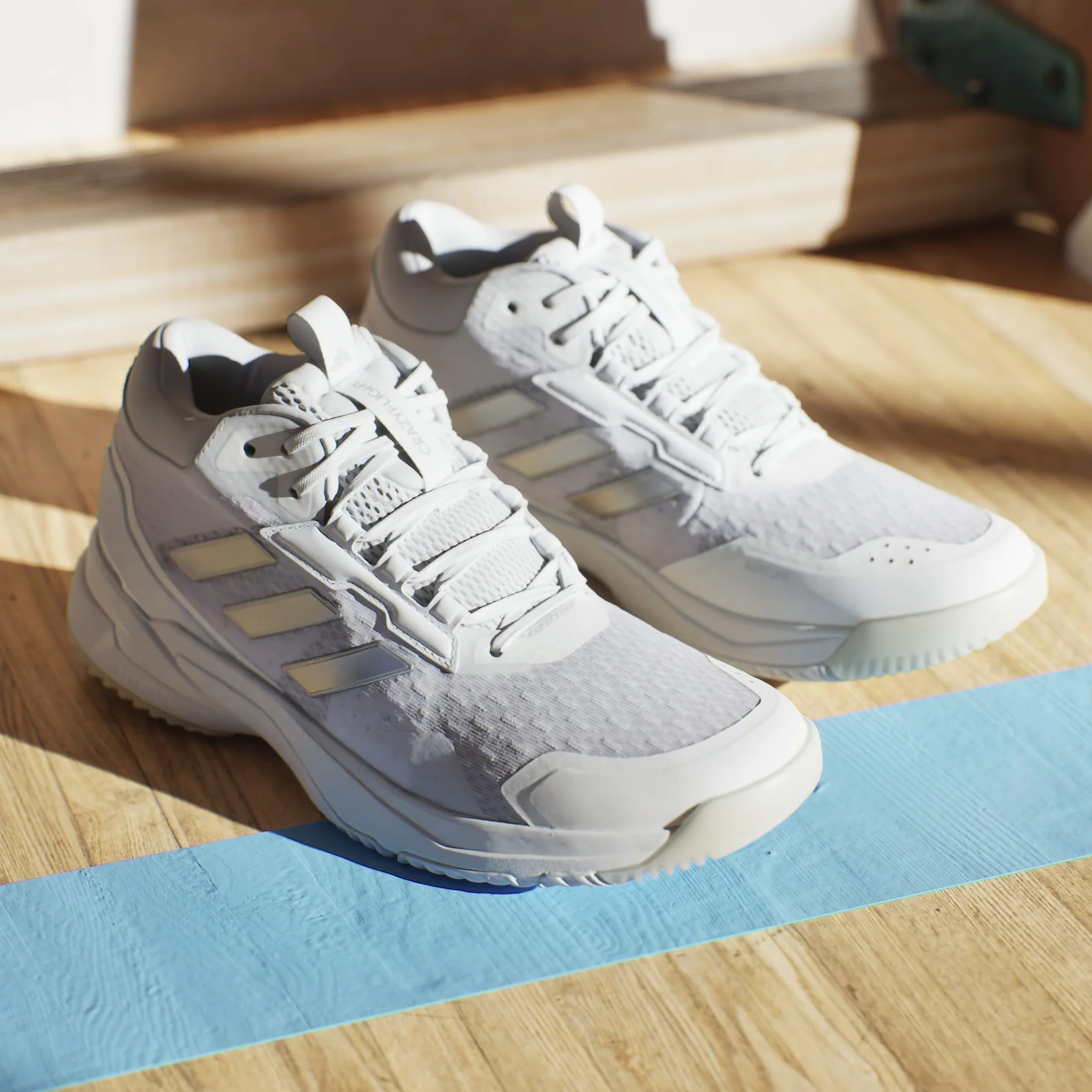 Women's Crazyflight 6 Mid - Image 9