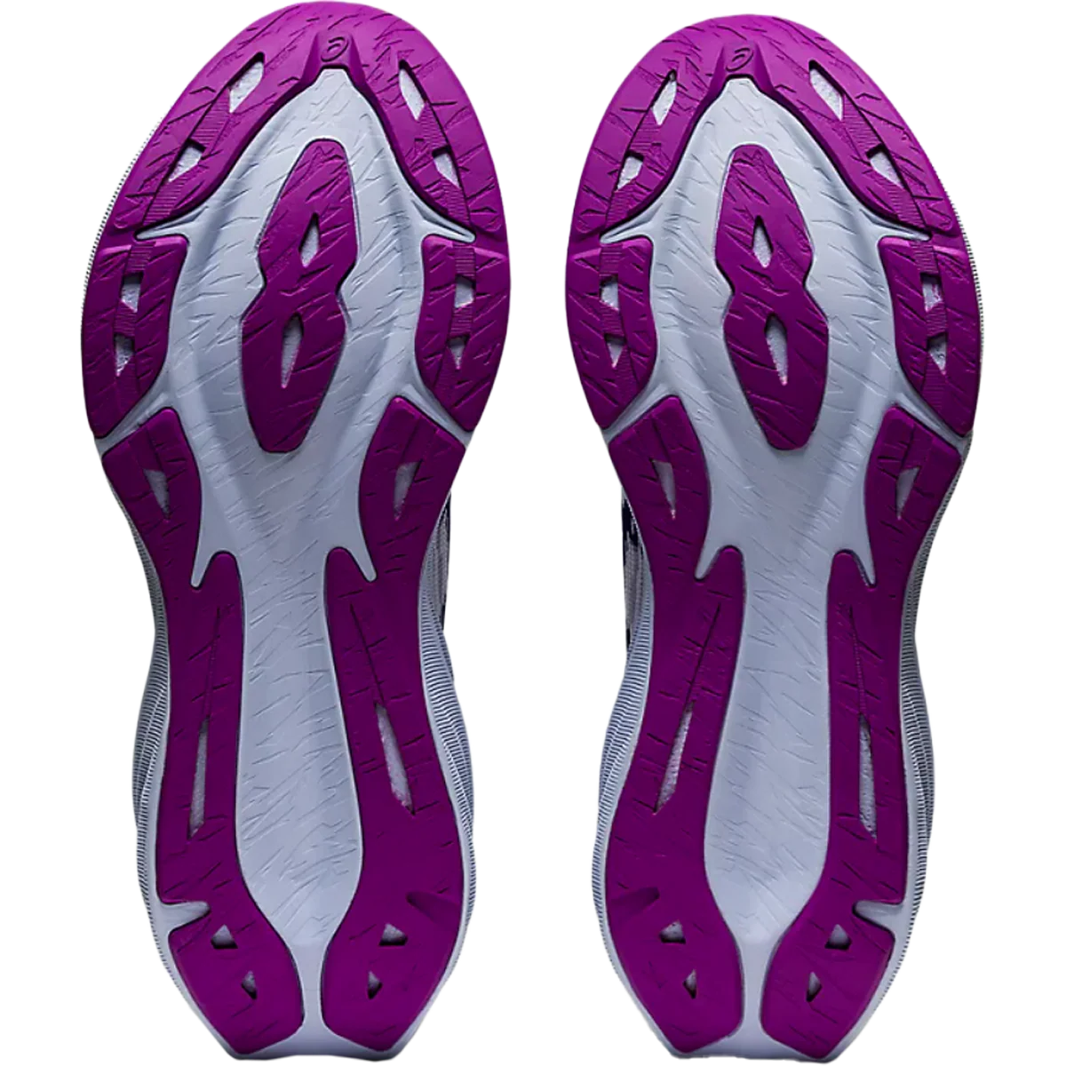 Women's Novablast 3 - Image 8