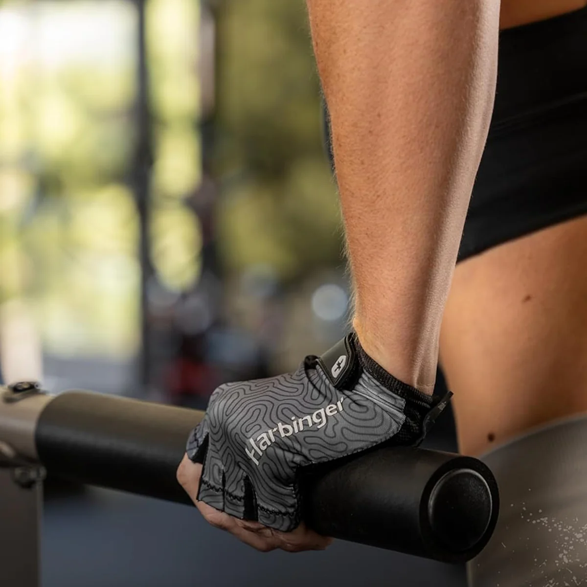 Women's Pro Gloves 3.0 - Image 2
